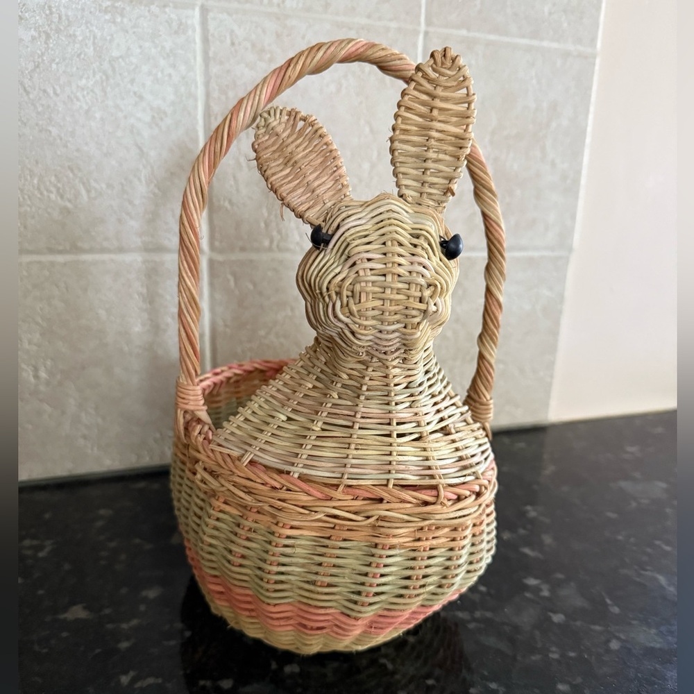 Vintage 1980’s Bunny Rabbit Shaped Wicker Basket Easter Handle Spring Home Decor
